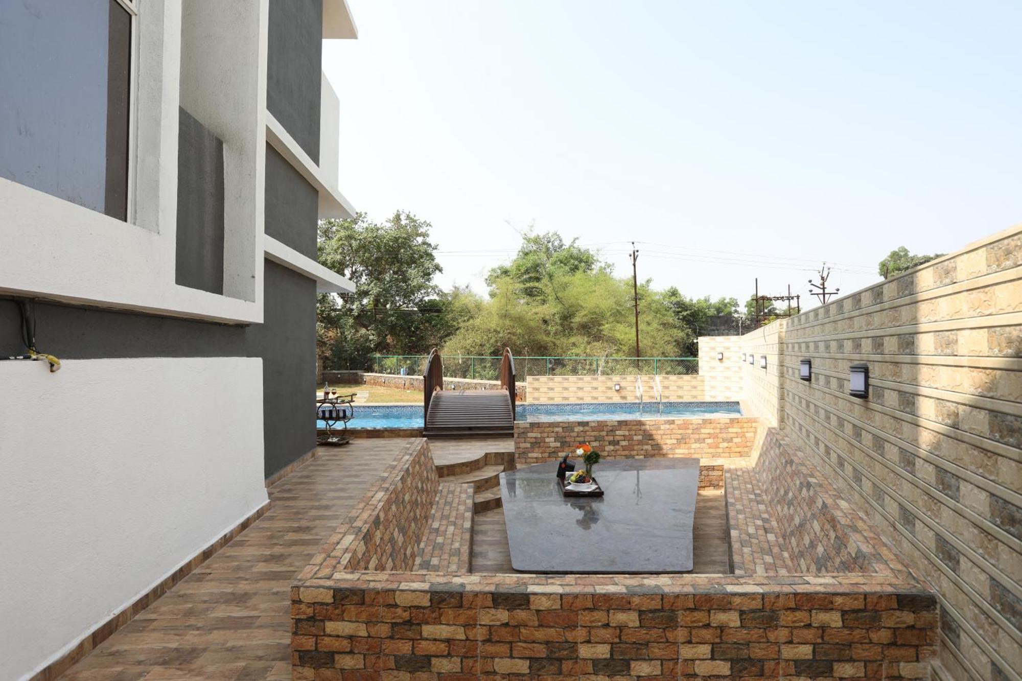 Casa Lola Villa Lonavala Bagian luar foto